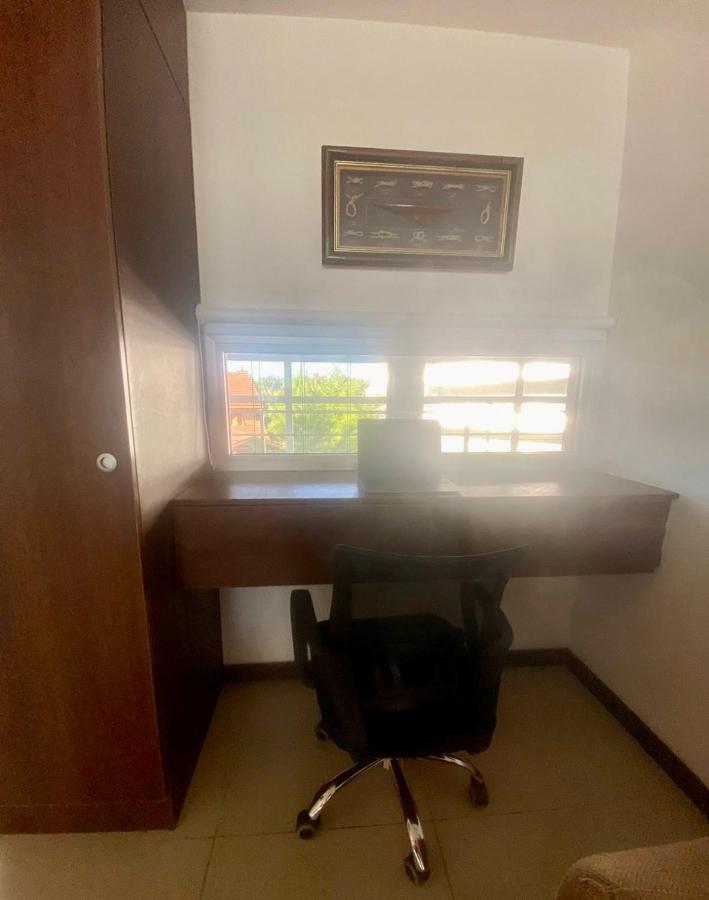 Golden Hour Studio - Dos Orillas 404 كولونيا ديل ساكرامينتو المظهر الخارجي الصورة